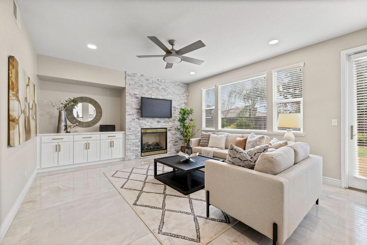 Ursula_Way_Roseville_20