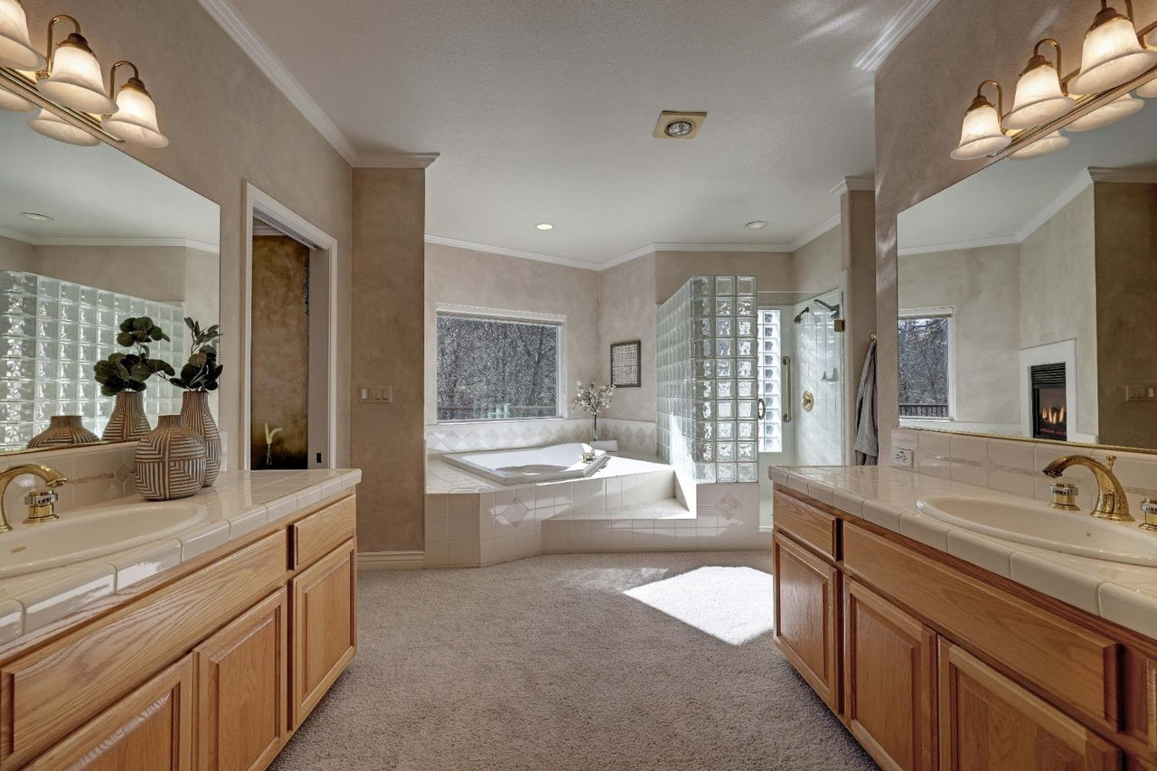 Walgra_Meadows_Cir_Meadow_Vista_3
