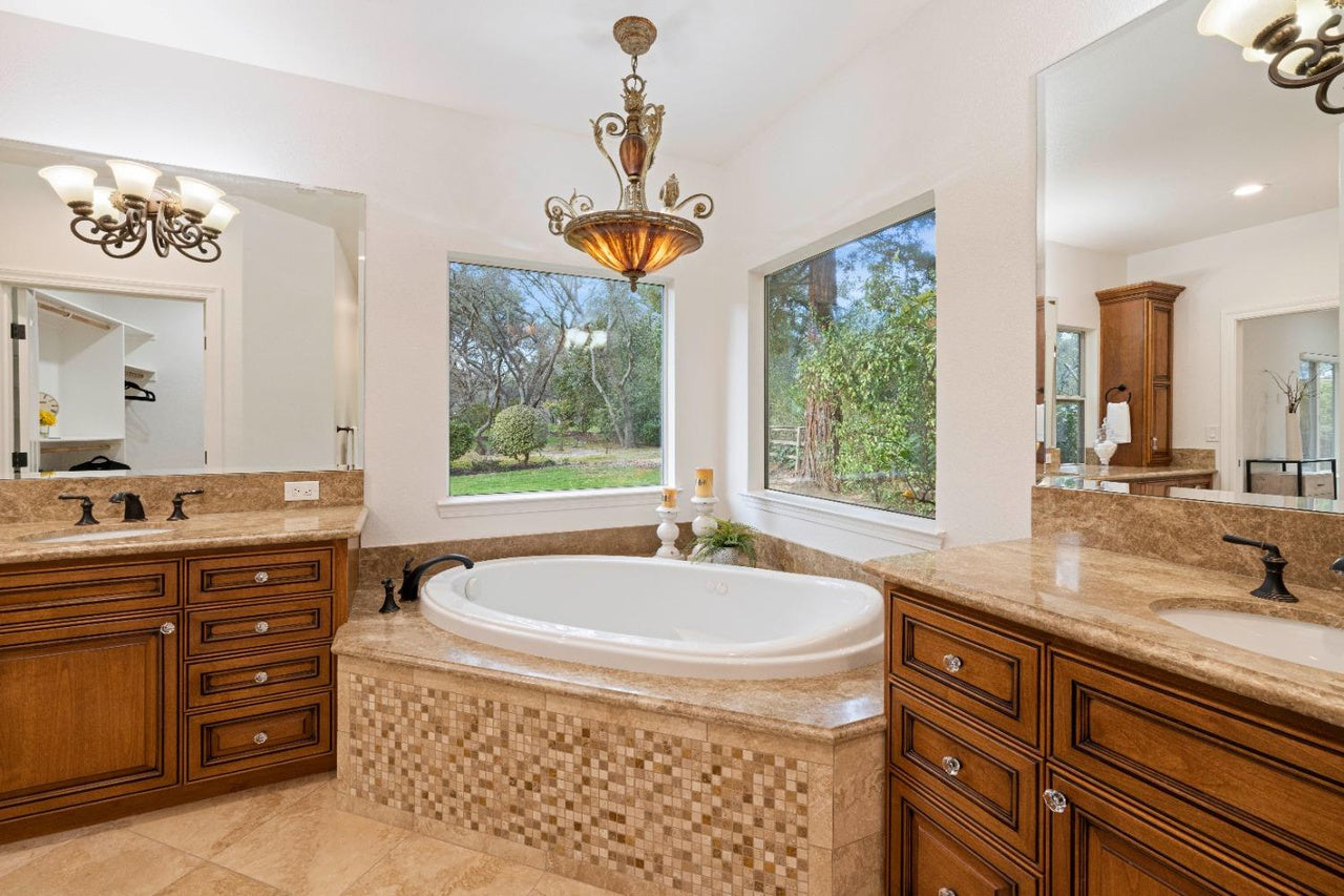 Warren_Ct_Granite_Bay_13