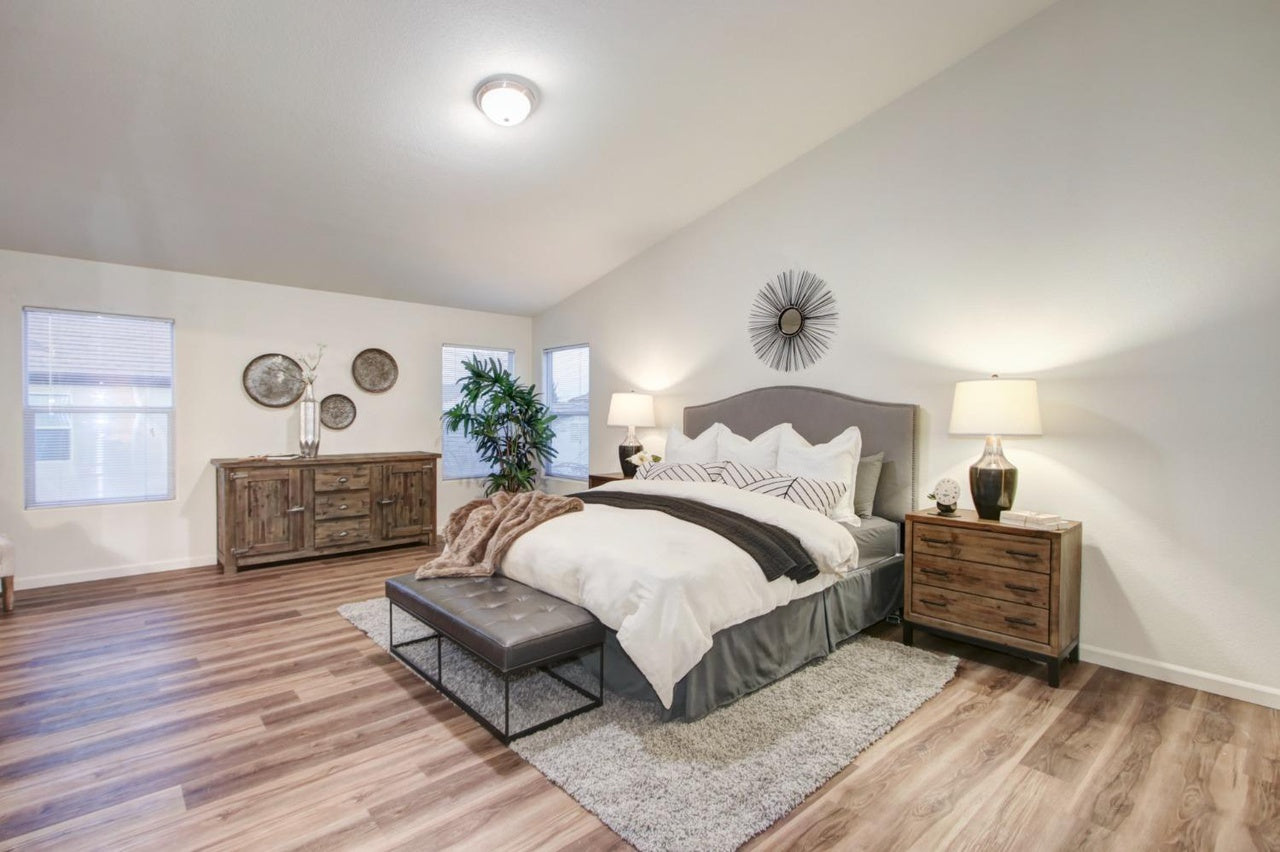 Winamac_Dr_Sacramento_13