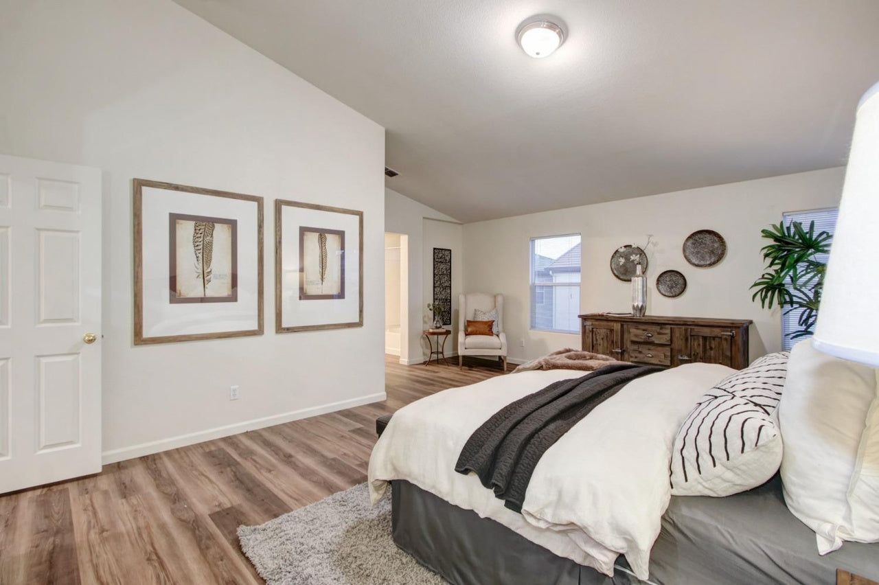 Winamac_Dr_Sacramento_14