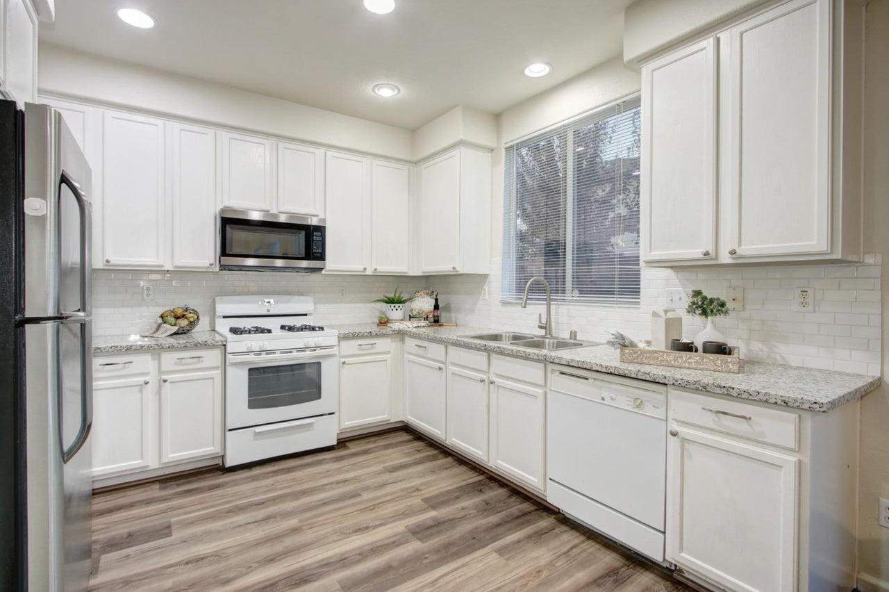 Winamac_Dr_Sacramento_9