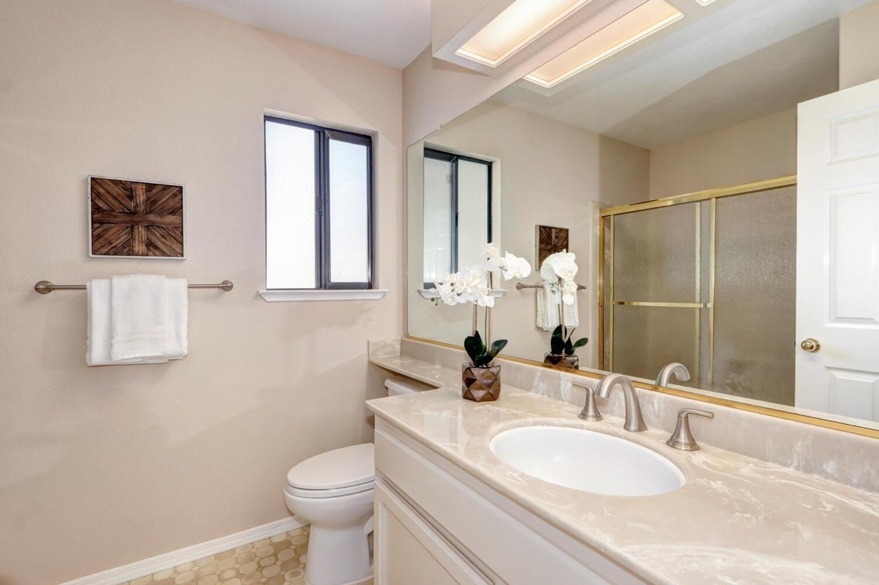 beaver_brook_ct_elk_grove_17