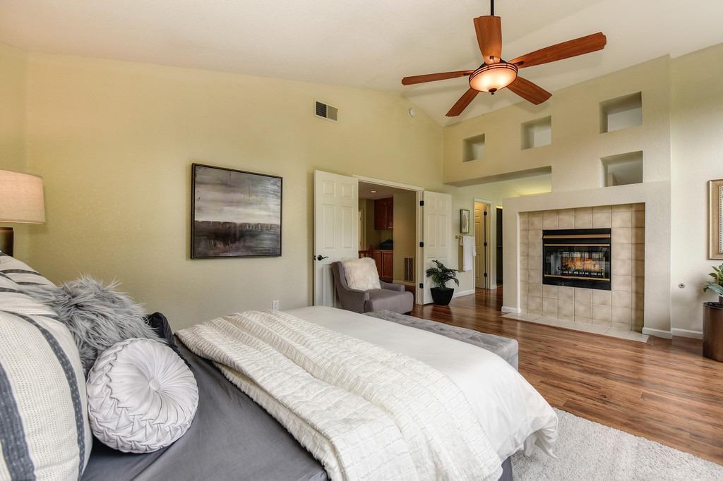 duxbury_way_folsom_17