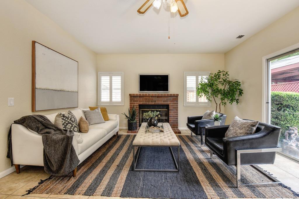 duxbury_way_folsom_8
