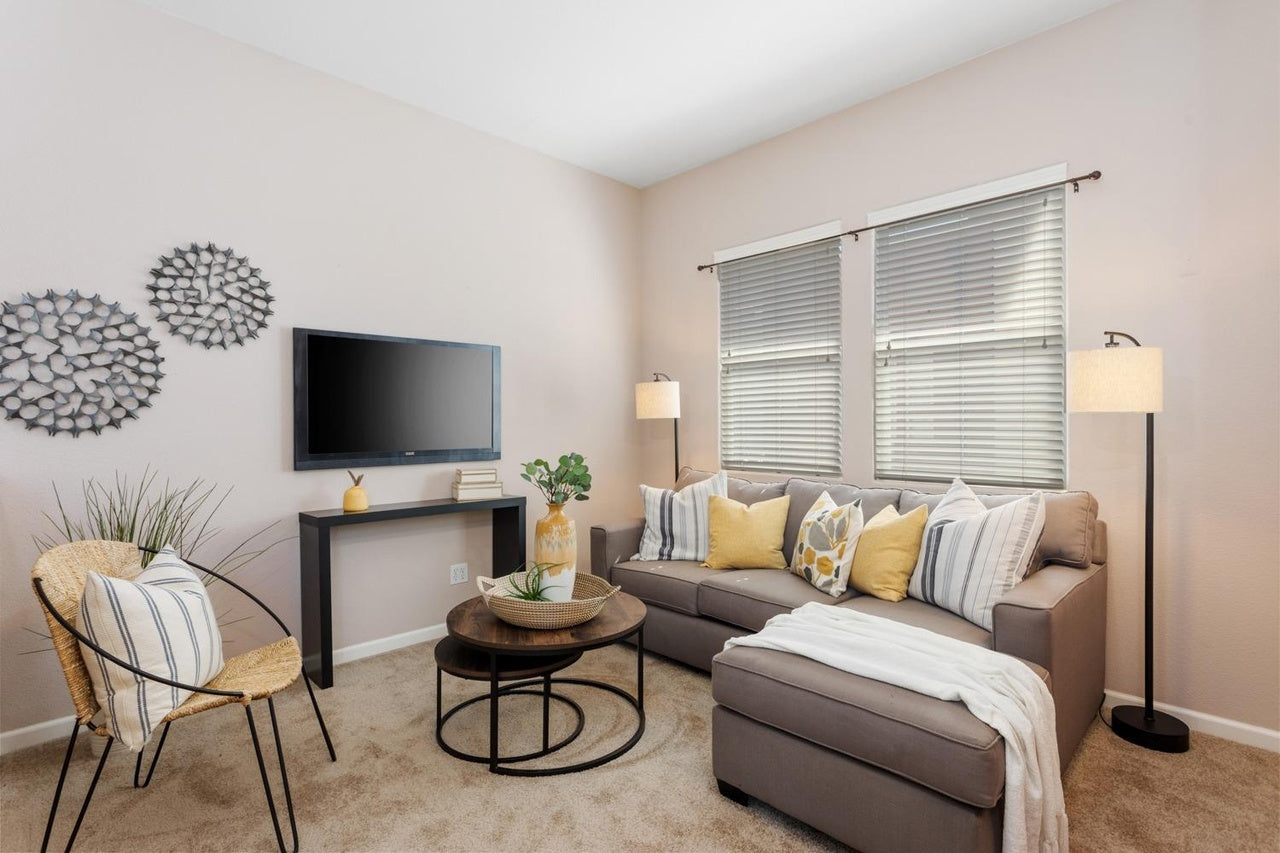 nederland_way_rancho_cordova_3
