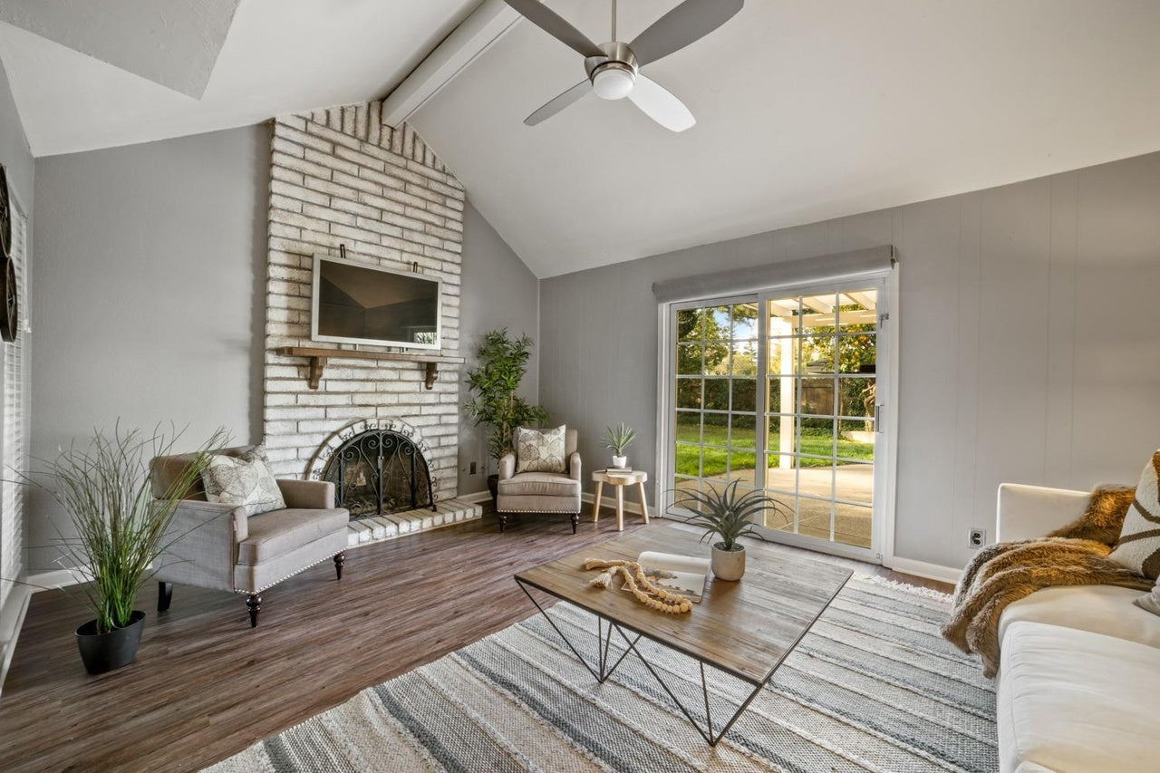 oak_point_way_fair_oaks_2