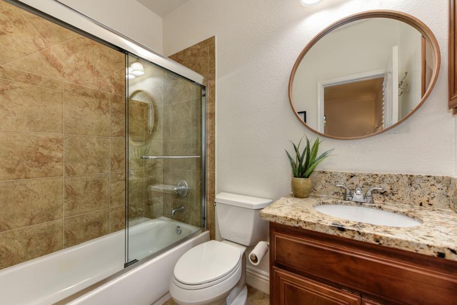 pleasant_creek_dr_rocklin_9