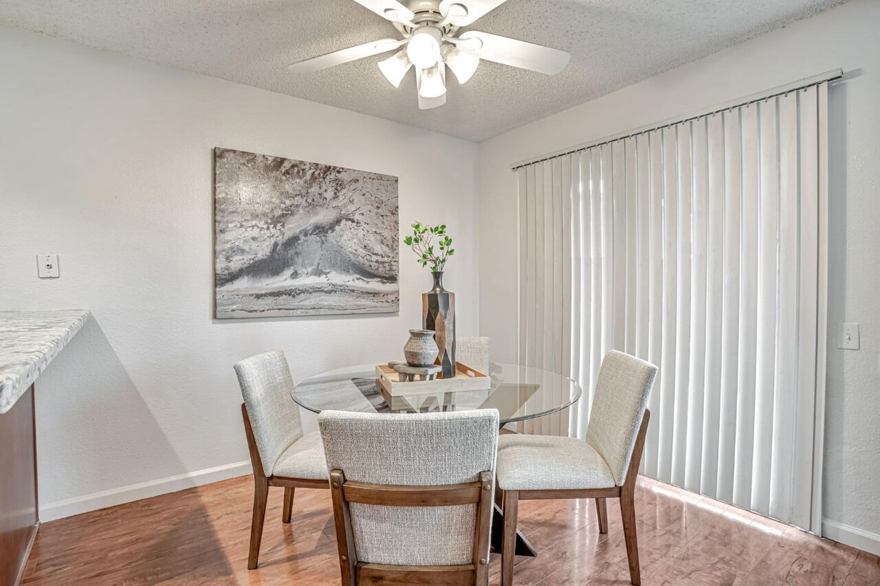 Mirandy Drive, Sacramento | Premiere Home Staging & Design