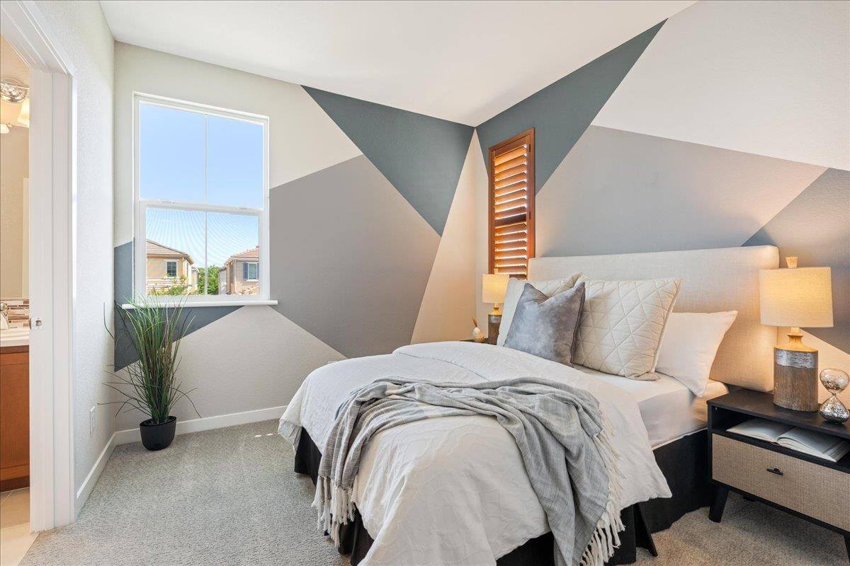 Oakbriar Cir, Roseville | Premiere Home Staging & Design