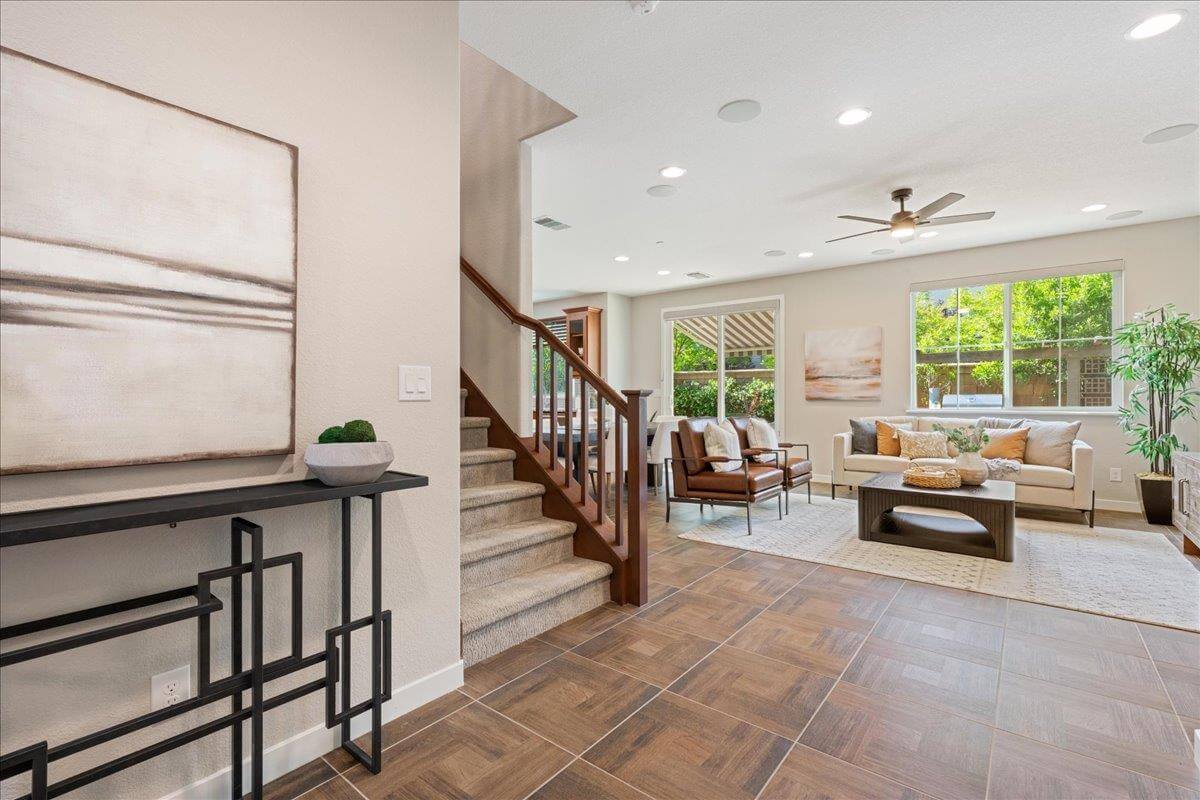 Oakbriar Cir, Roseville | Premiere Home Staging & Design