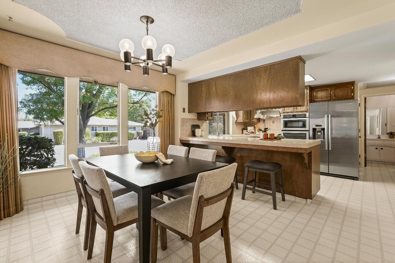 Scenic Oak Ct, Carmichael | Premiere Home Staging & Design