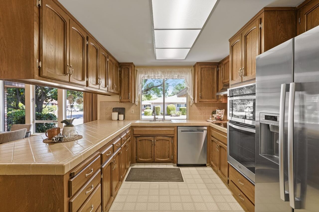 Scenic Oak Ct, Carmichael | Premiere Home Staging & Design