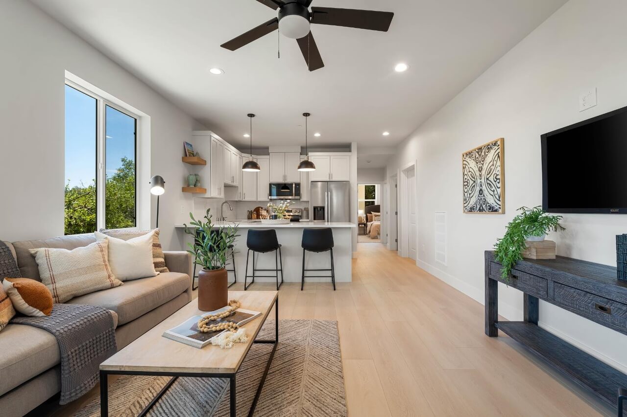 Swenson Ct, Auburn - Premiere Home Staging & Design