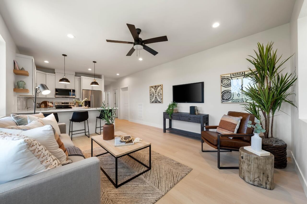 Swenson Ct, Auburn - Premiere Home Staging & Design