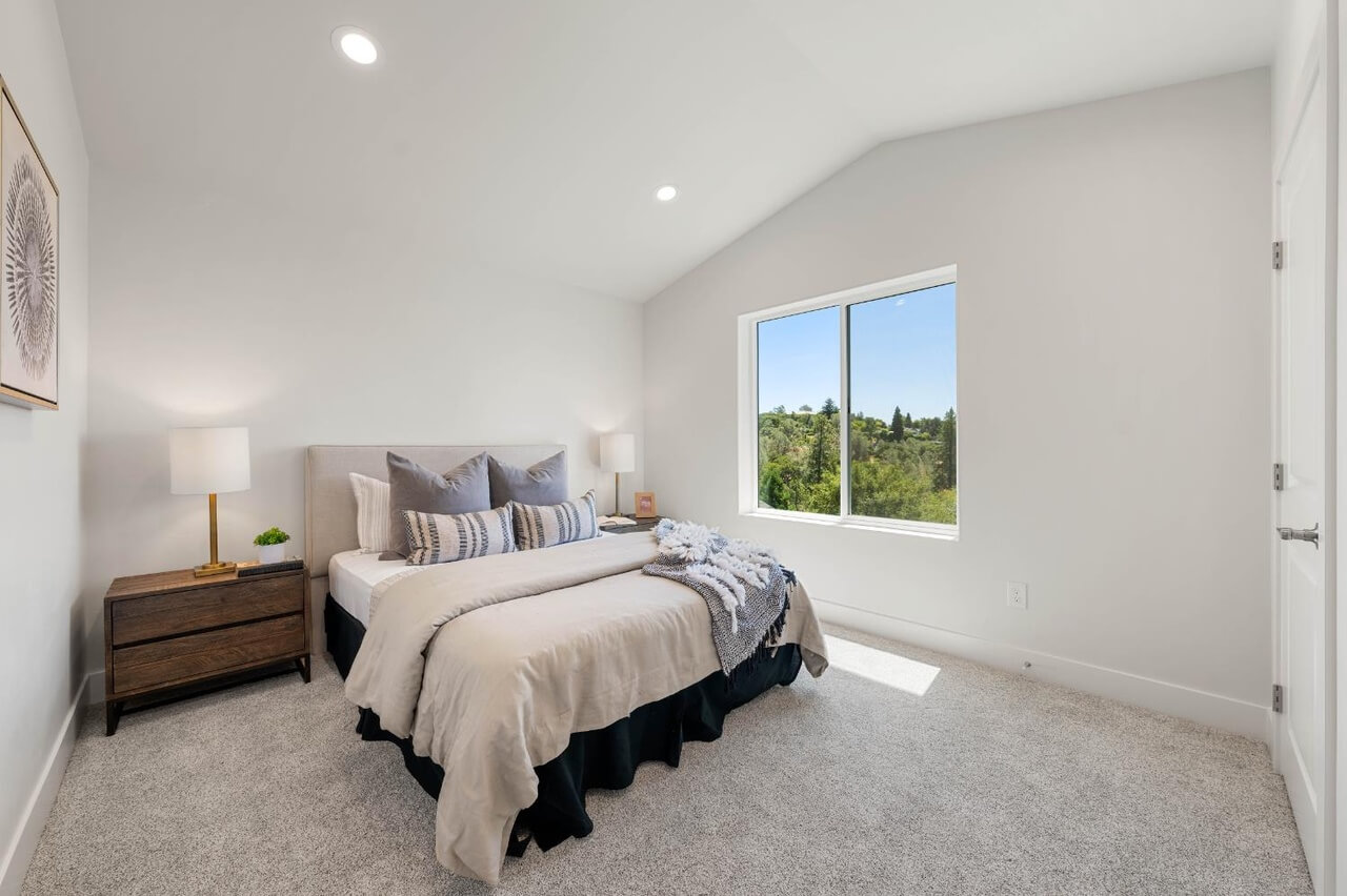Swenson Ct, Auburn - Premiere Home Staging & Design