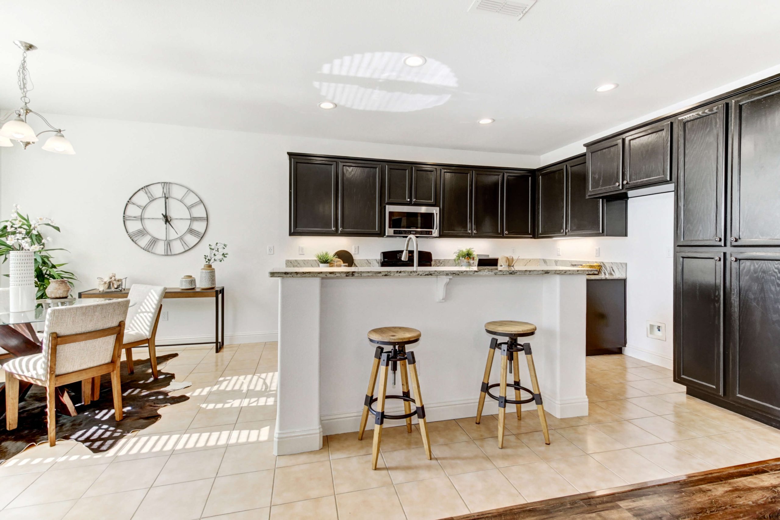 Brook Valley Way, Rancho Cordova - Premiere Home Staging & Design