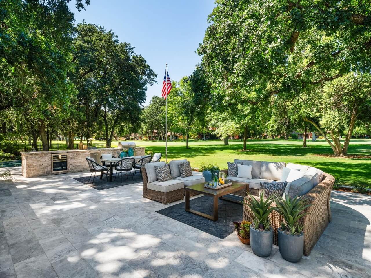 Fairway Ests, El Macero - Premiere Home Staging & Design