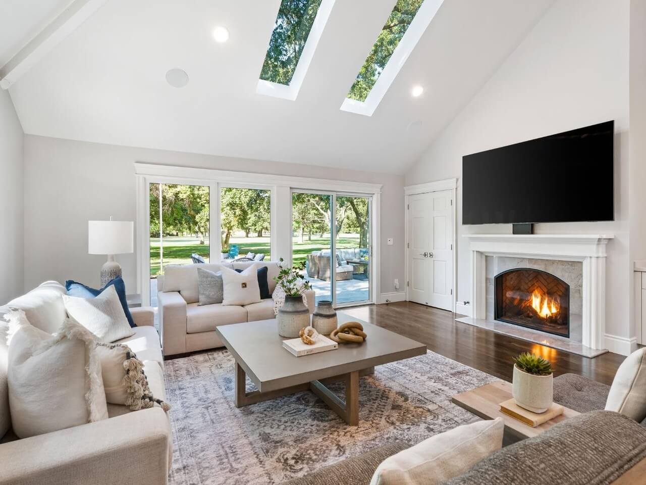 Fairway Ests, El Macero - Premiere Home Staging & Design