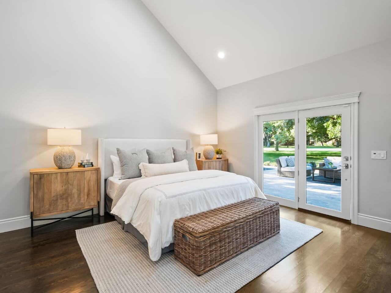 Fairway Ests, El Macero - Premiere Home Staging & Design