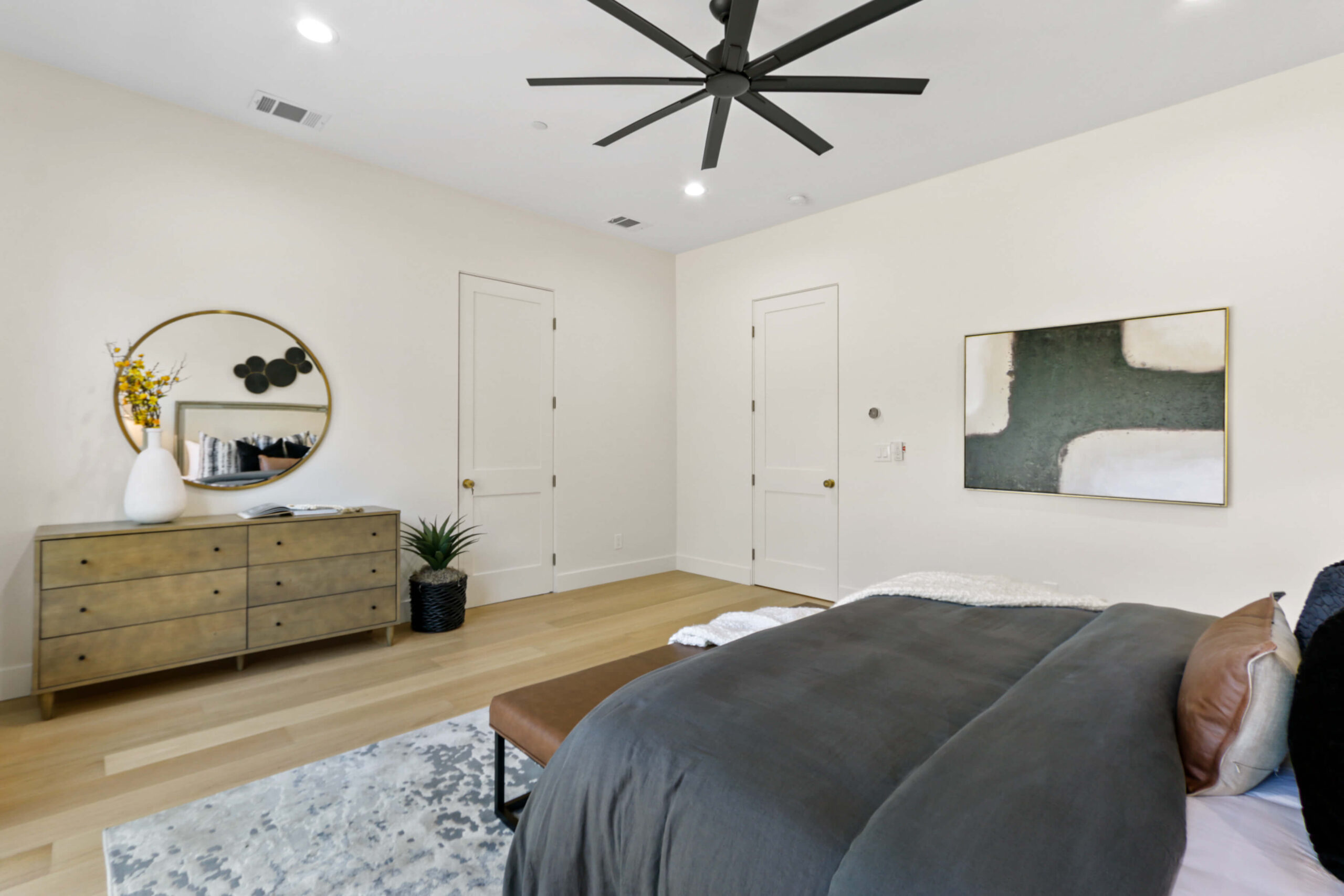 Pars Oak Ln, Carmichael - Premiere Home Staging & Design