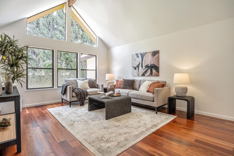 Reinhold St, Fair Oaks - Premiere Home Staging & Design