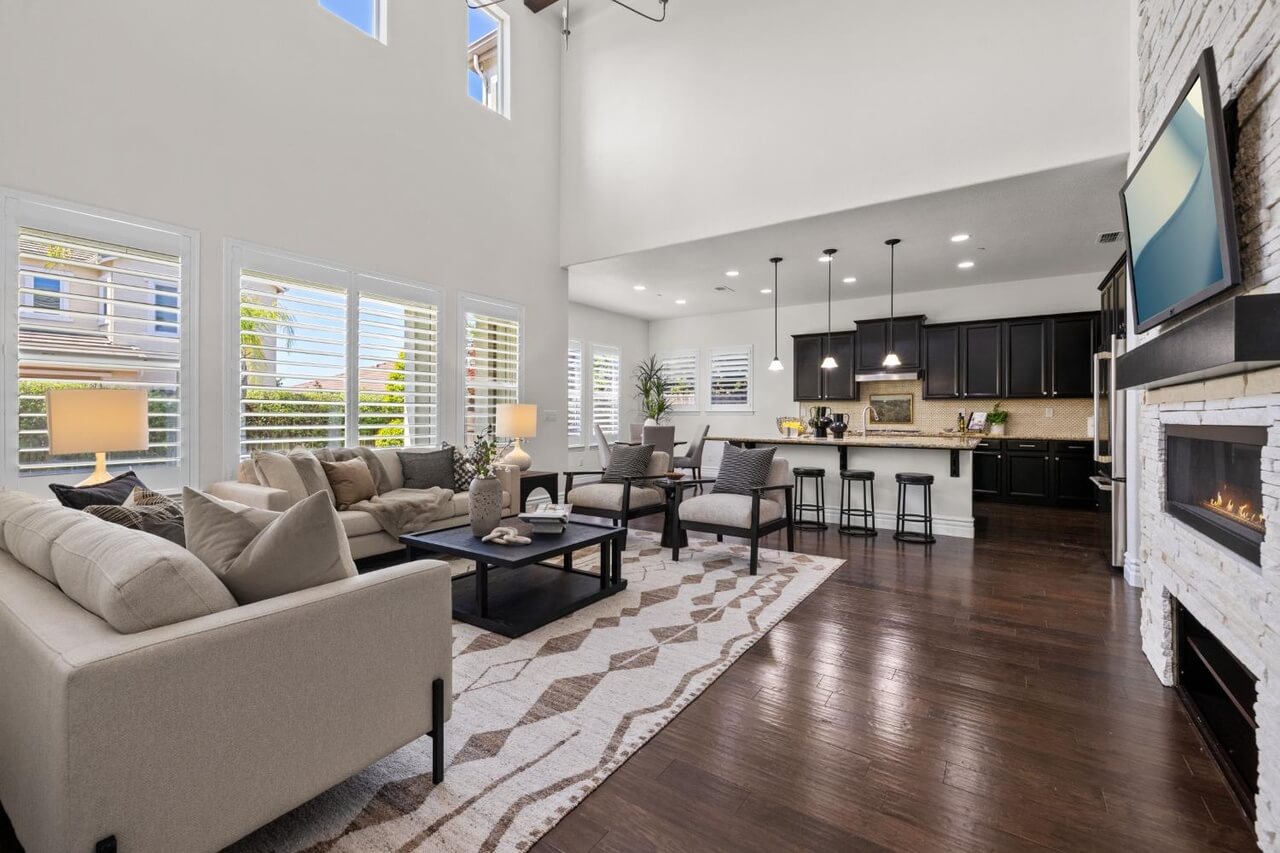 Summer Breeze Ct, Roseville - Premiere Home Staging & Design
