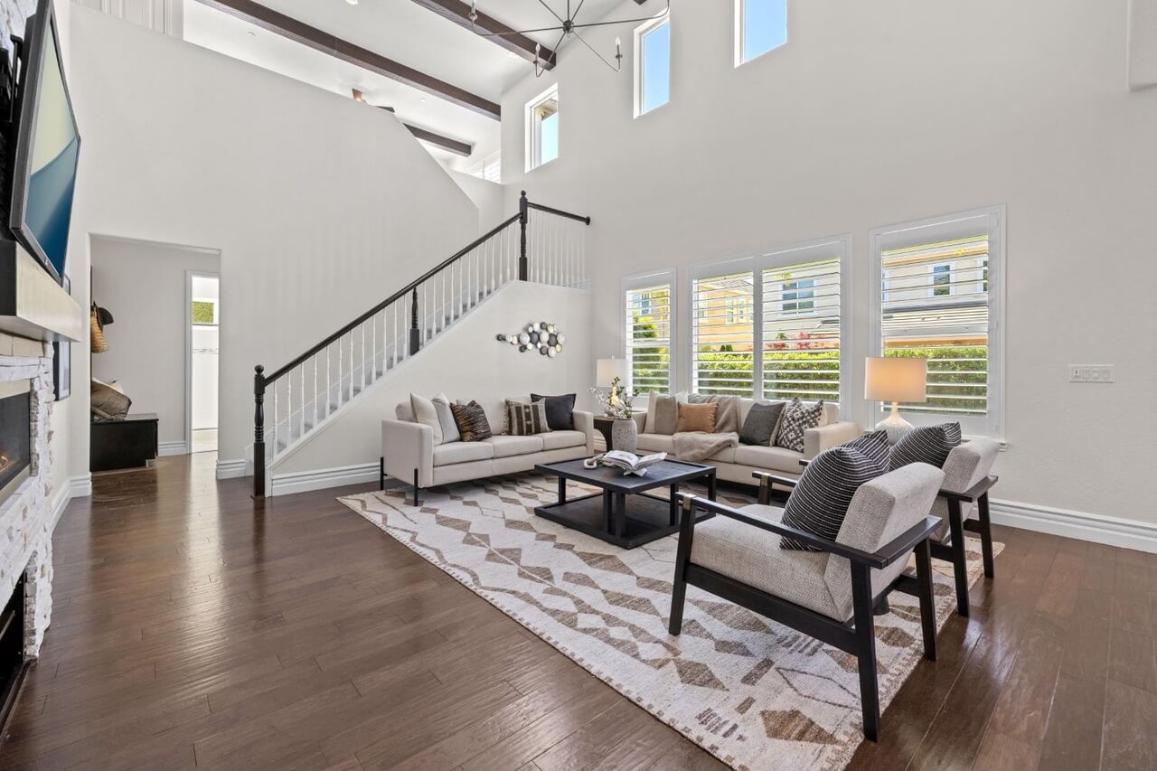 Summer Breeze Ct, Roseville - Premiere Home Staging & Design