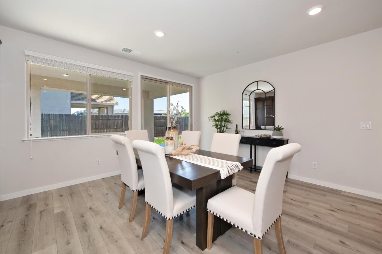 Swallowtail Ct, Roseville - Premiere Home Staging & Design