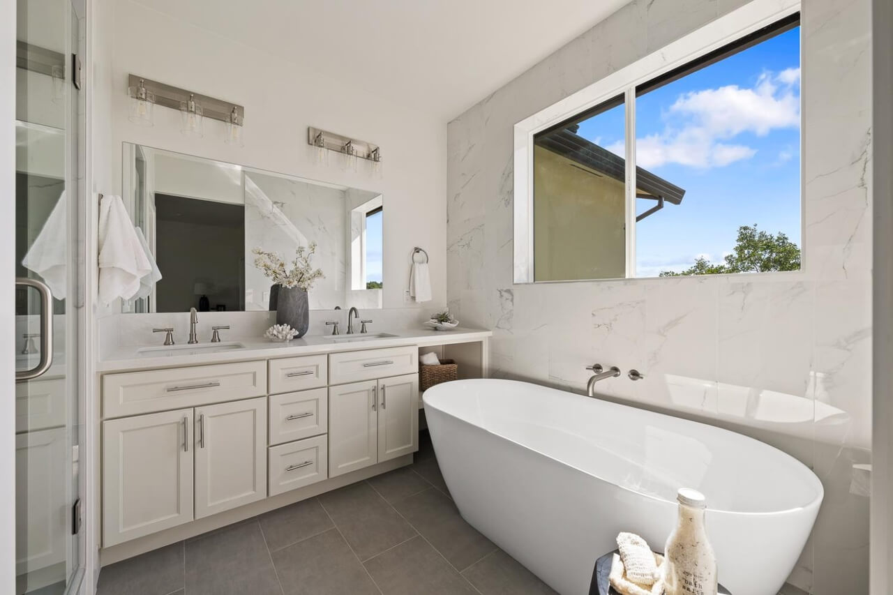 Swenson Ct, Auburn - Premiere Home Staging & Design