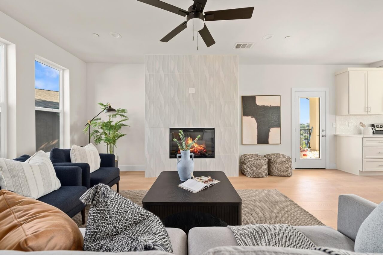 Swenson Ct, Auburn - Premiere Home Staging & Design