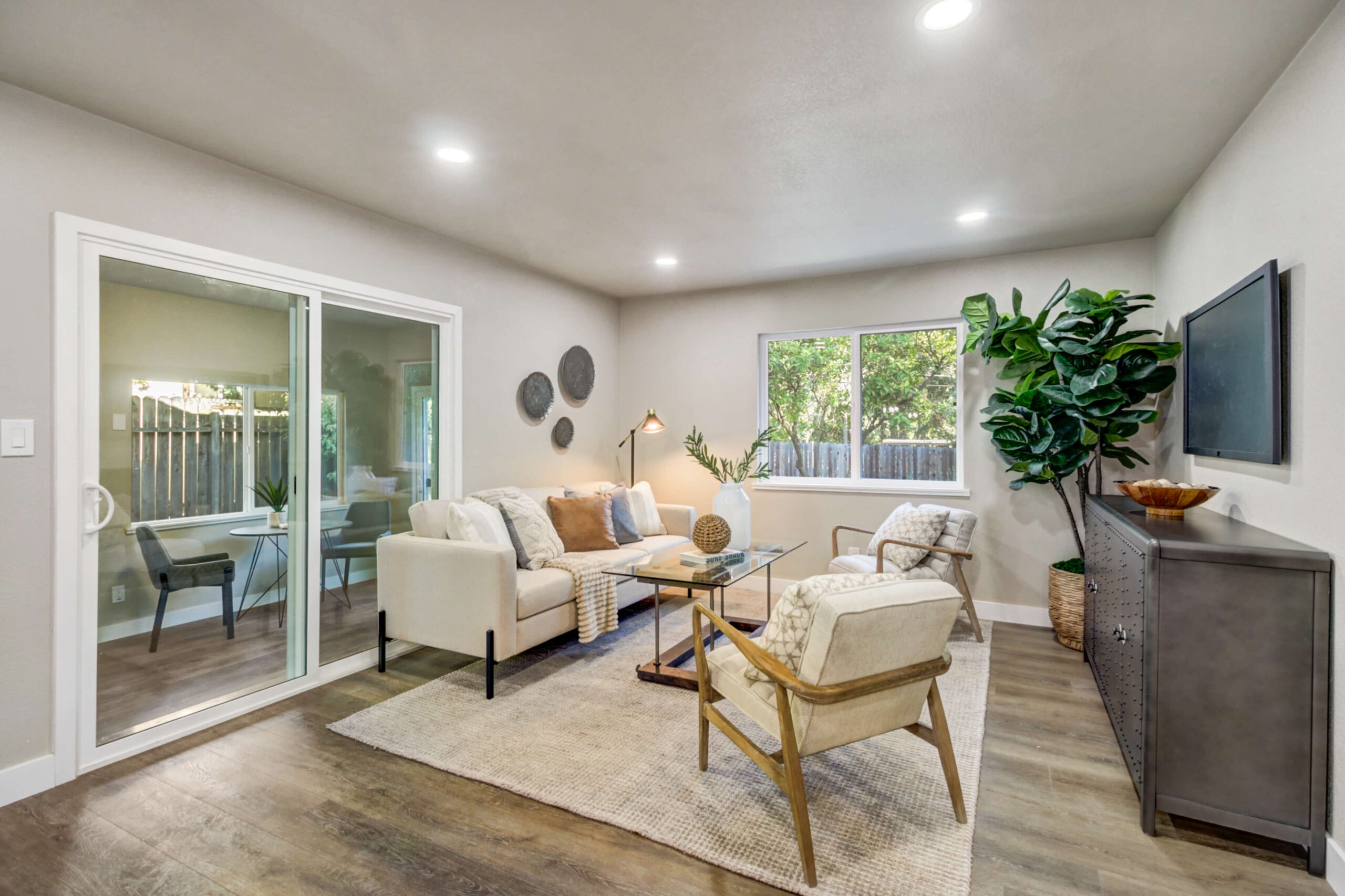 Valhalla Dr, Carmichael - Premiere Home Staging & Design