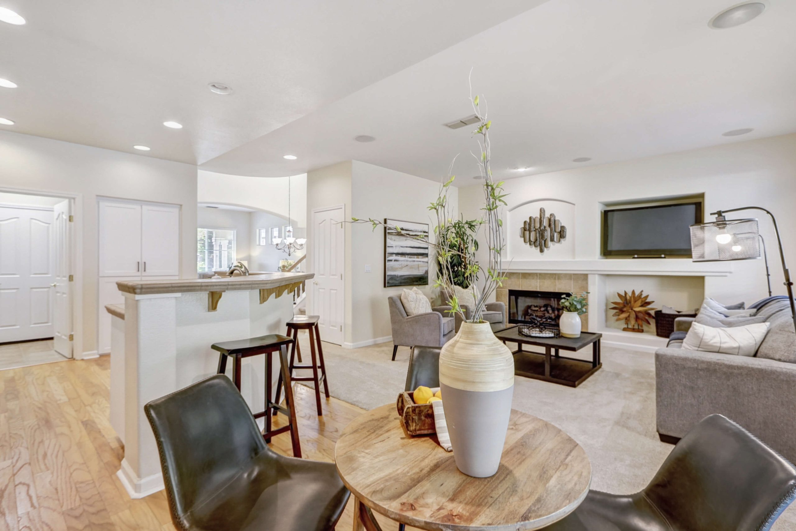 Copper Glen Cir, Roseville - Premiere Home Staging & Design