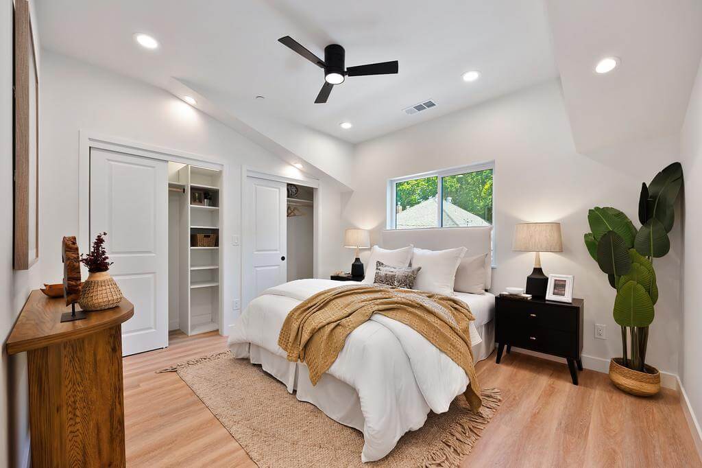 Chinatown Aly, Sacramento - Premiere Home Staging & Design