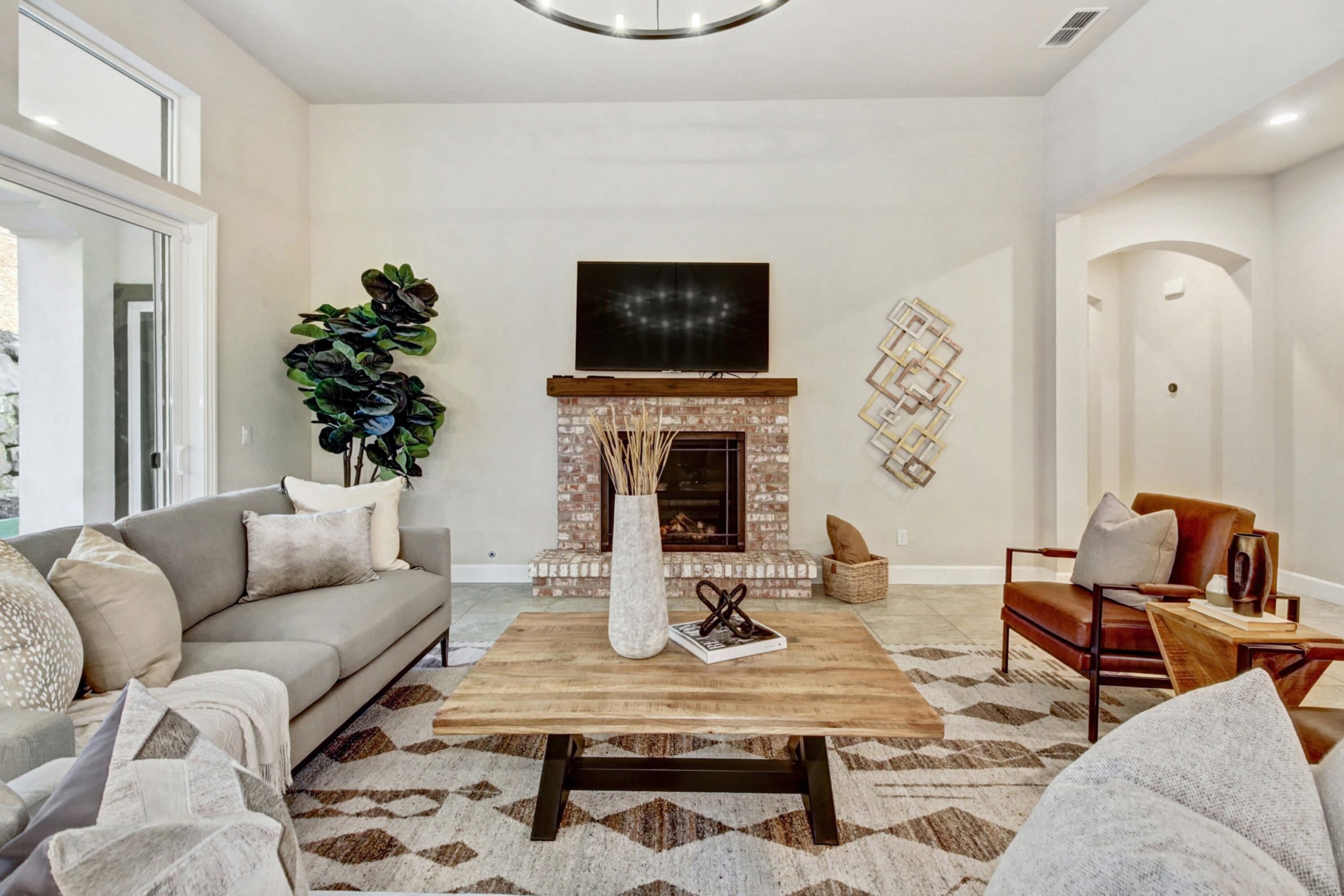Aristotle Dr, El Dorado Hills - Premiere Home Staging & Design