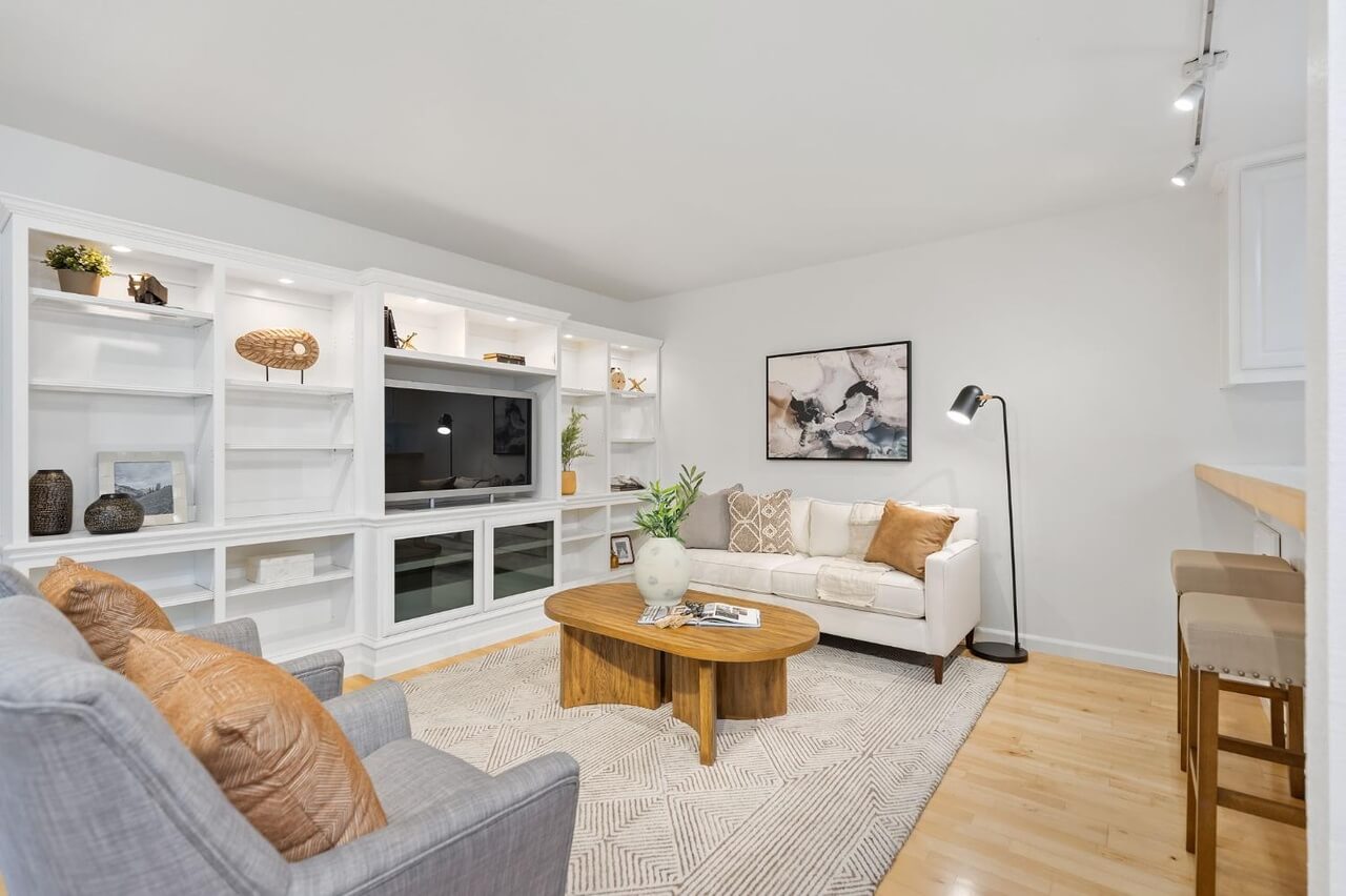 Blue Jay Way, Citrus Heights - Premiere Home Staging & Design