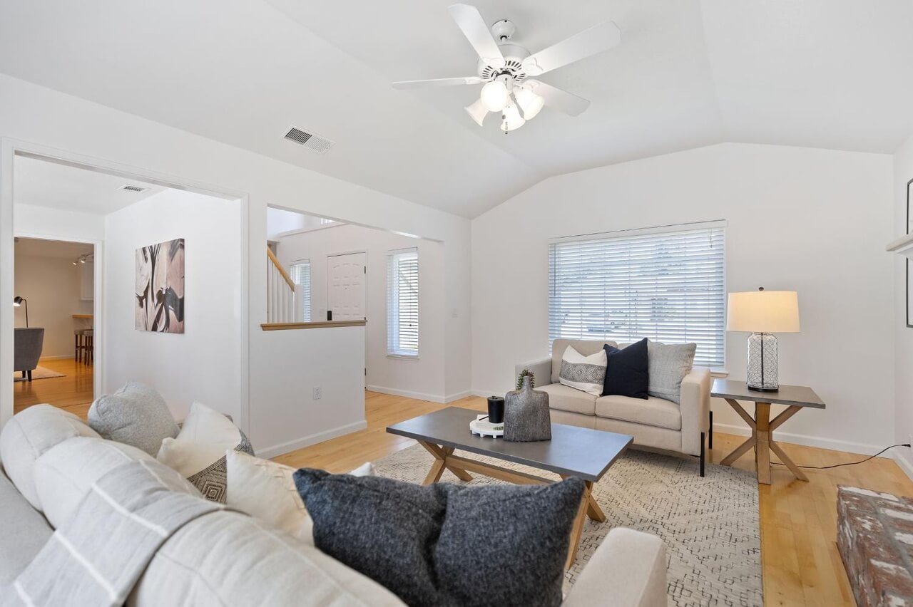 Blue Jay Way, Citrus Heights - Premiere Home Staging & Design