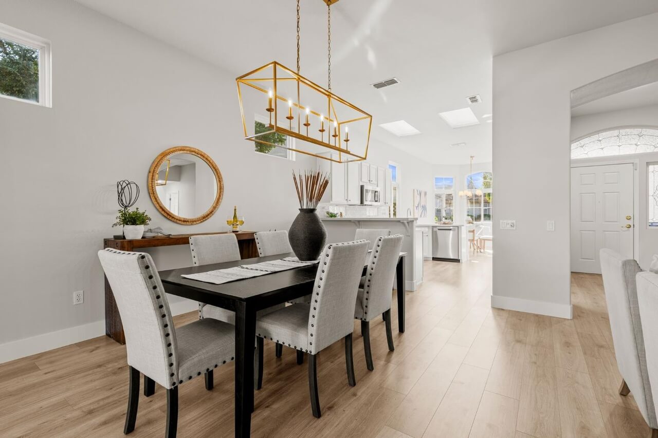 Cottage Ln, Roseville - Premiere Home Staging & Design