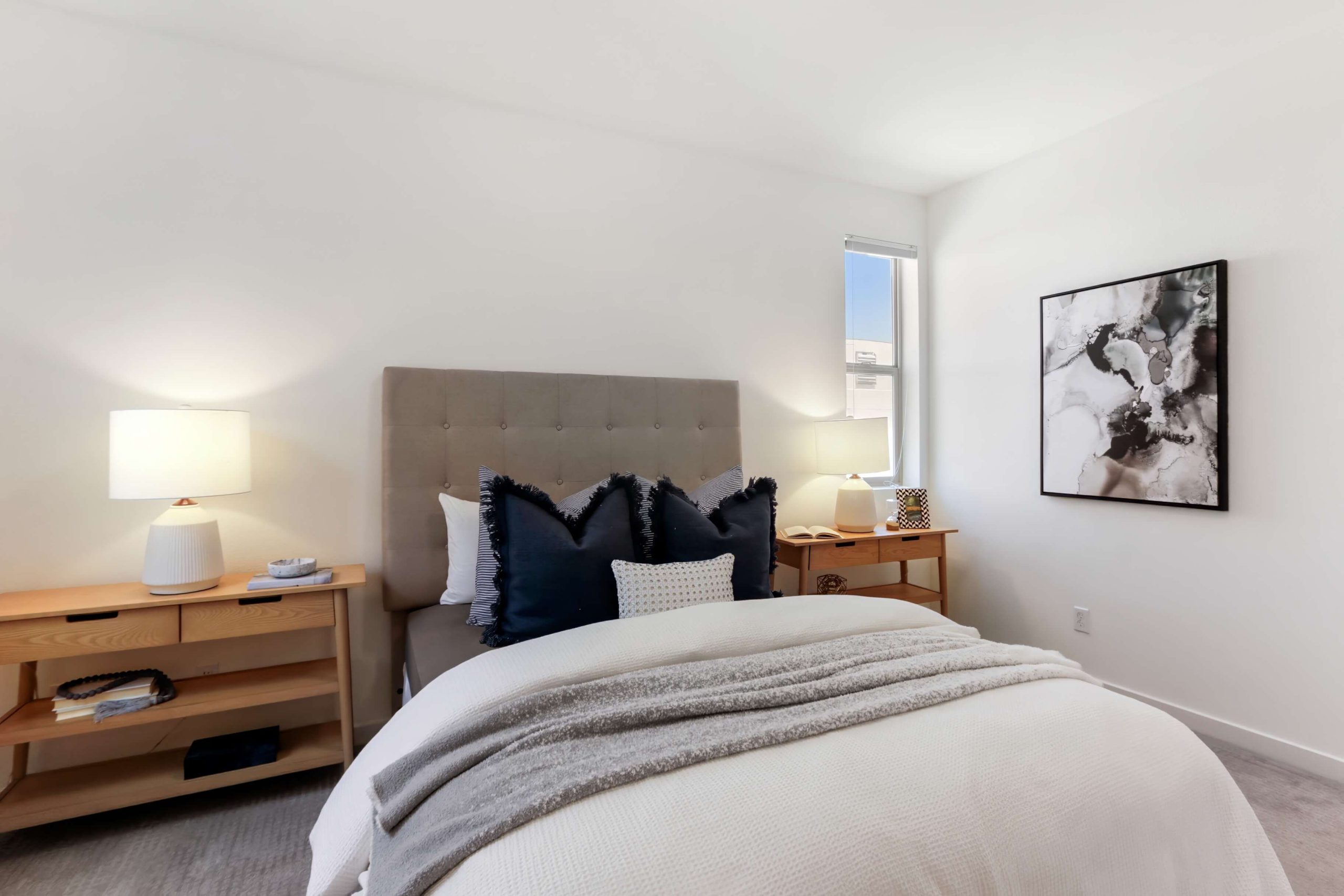 Crate Ave, Sacramento - Premiere Home Staging & Design