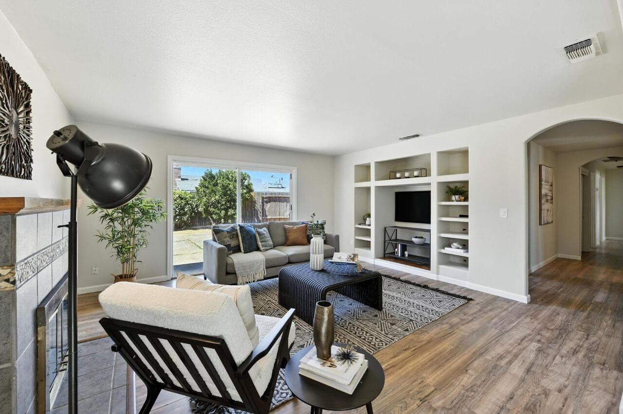 Elm St, Roseville - Premiere Home Staging & Design