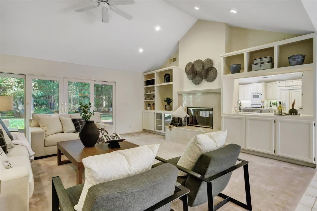 Knights Ct, Grass Valley - Premiere Home Staging & Design