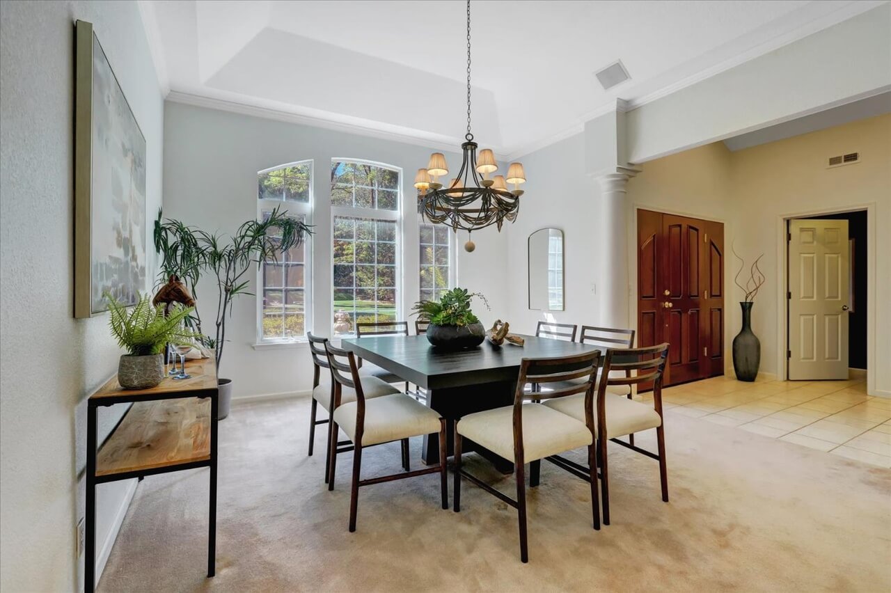 Knights Ct, Grass Valley - Premiere Home Staging & Design