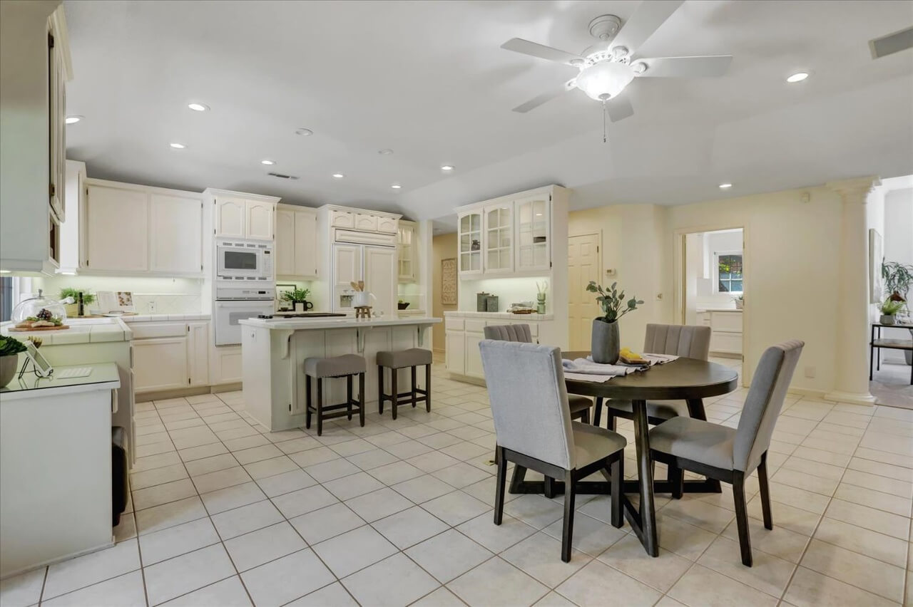 Knights Ct, Grass Valley - Premiere Home Staging & Design