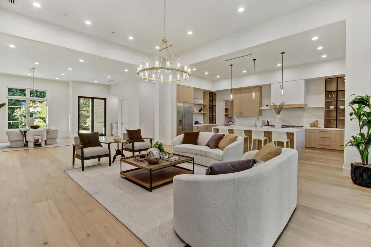 Laird Rd, Loomis - Premiere Home Staging & Design