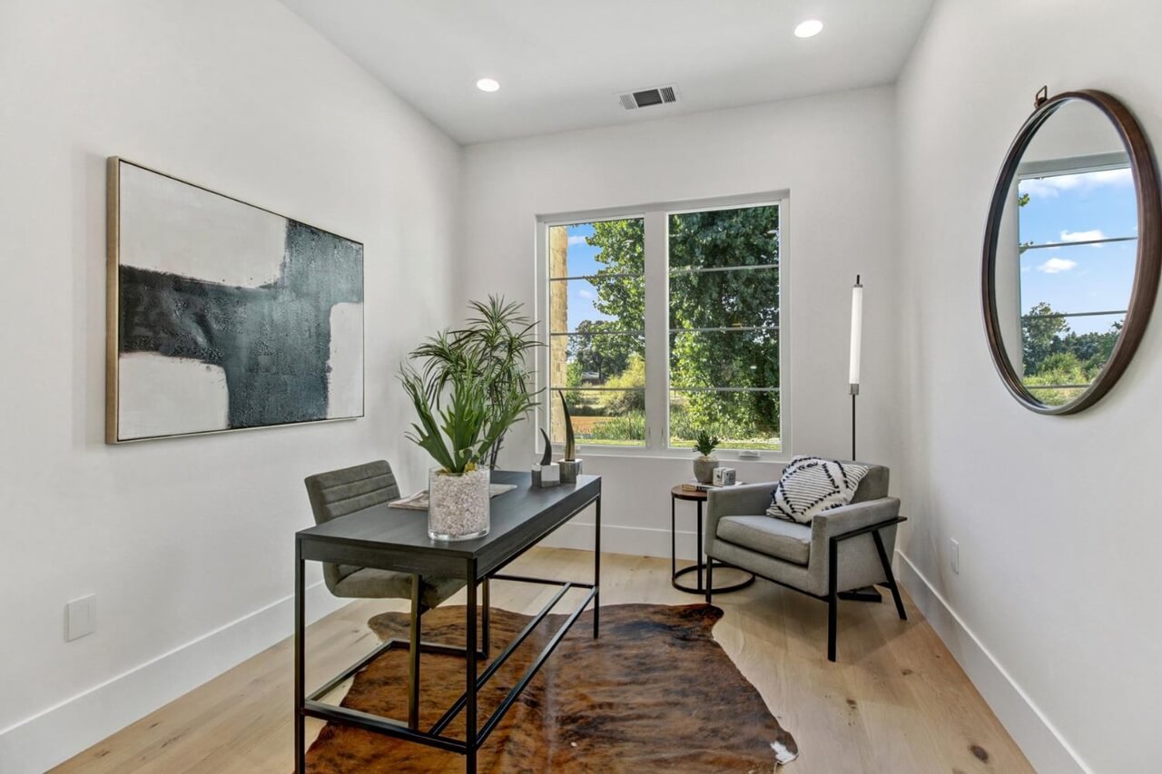 Laird Rd, Loomis - Premiere Home Staging & Design