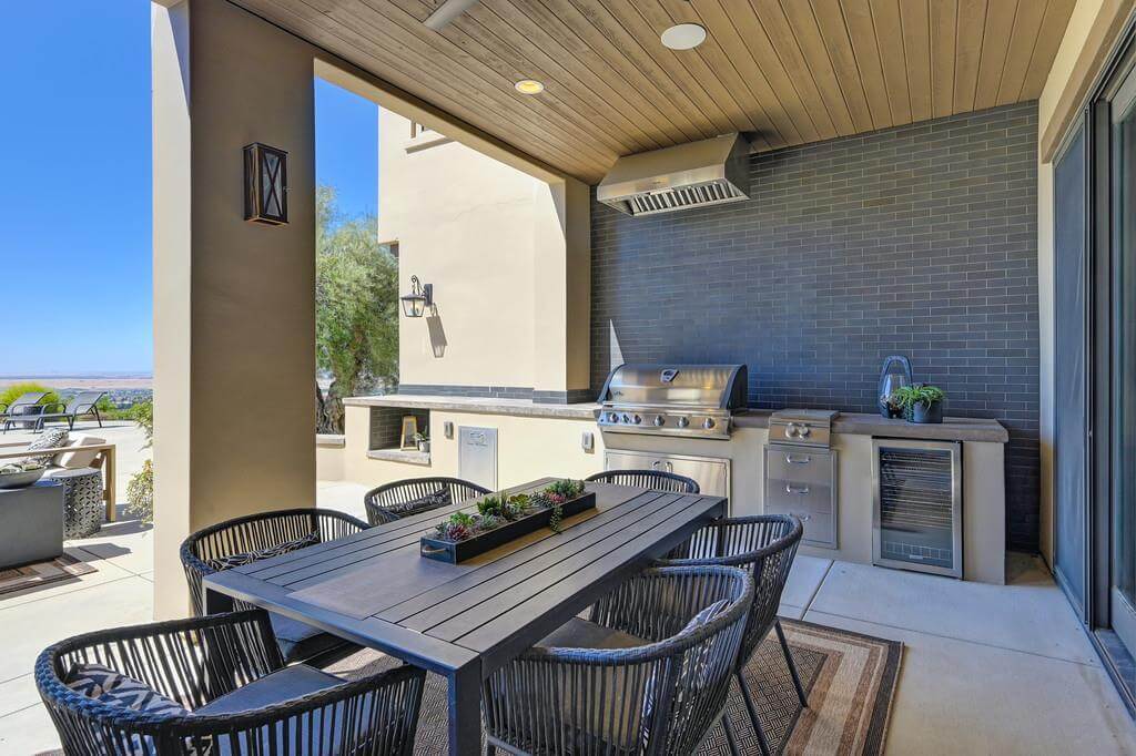 Moreau Ct, El Dorado Hills - Premiere Home Staging & Design