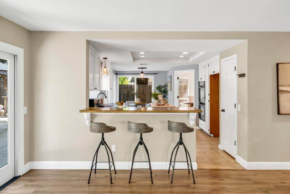 S Lexington, Folsom - Premiere Home Staging & Design