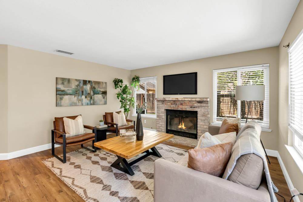 S Lexington, Folsom - Premiere Home Staging & Design
