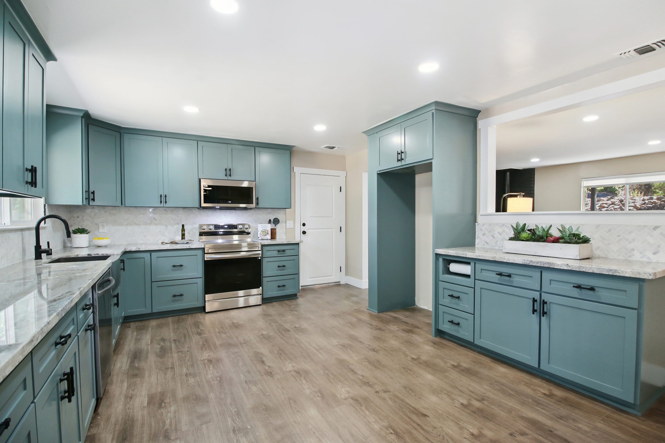 Sheridan Rd, Cameron Park - Premiere Home Staging & Design