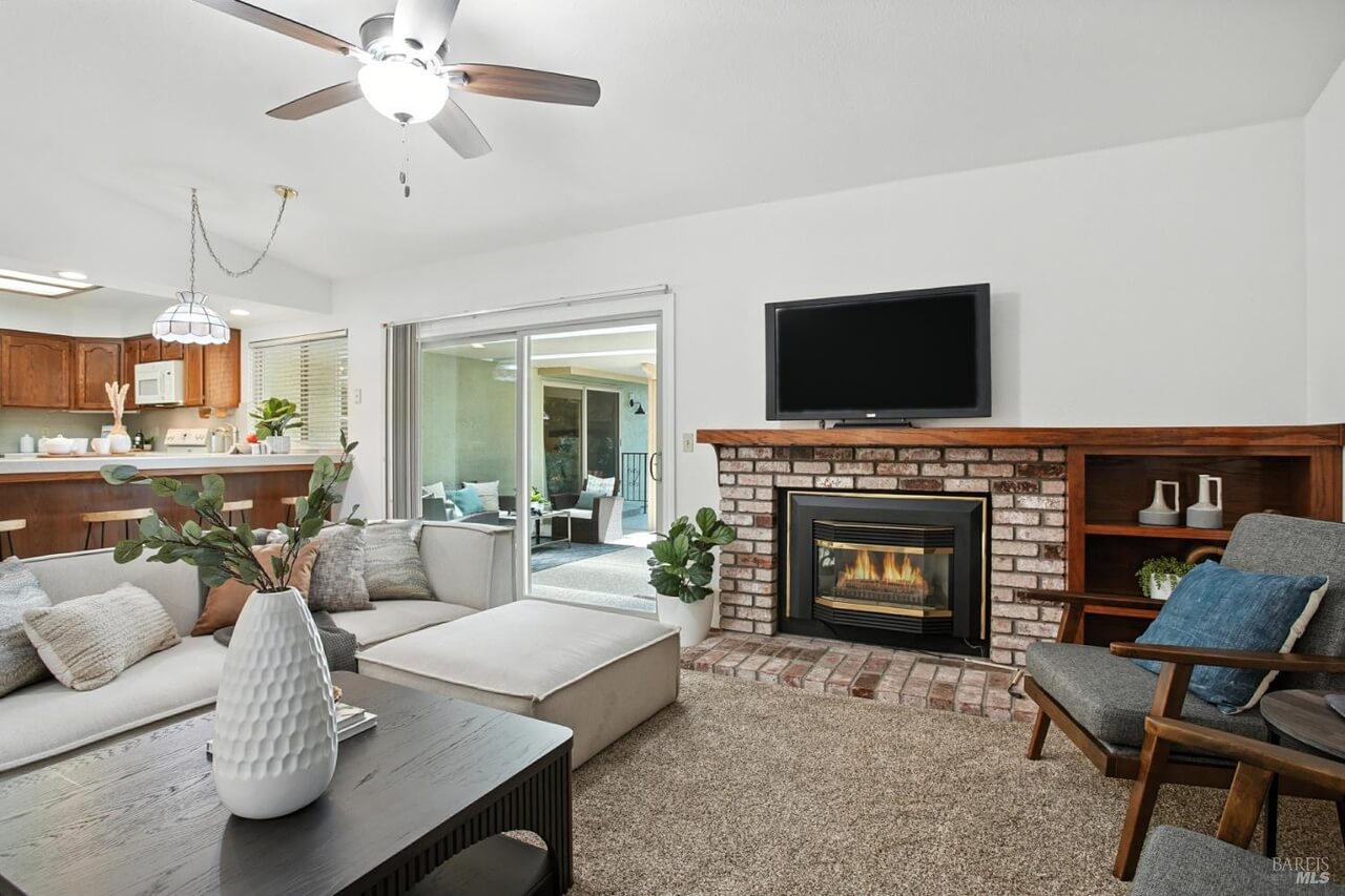 Stonewood Dr, Vacaville - Premiere Home Staging & Design